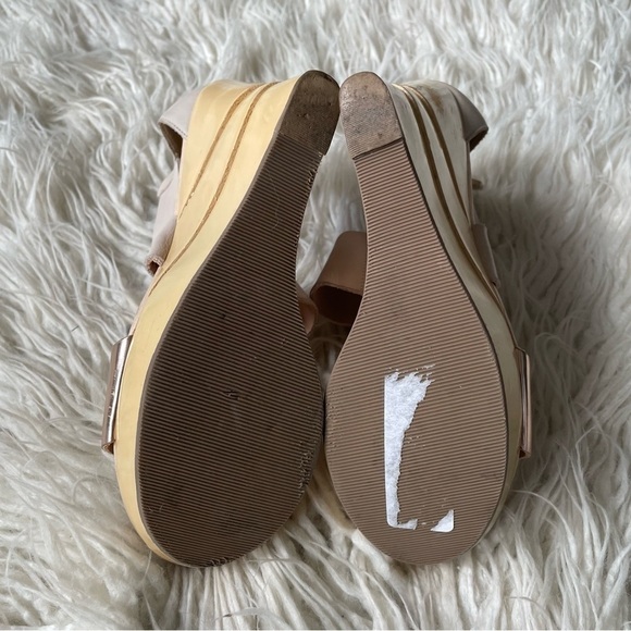 Diane von Furstenberg DVF Rose Gold Pumice Beige Leather Strappy Opal Wedges 8 - Picture 8 of 11